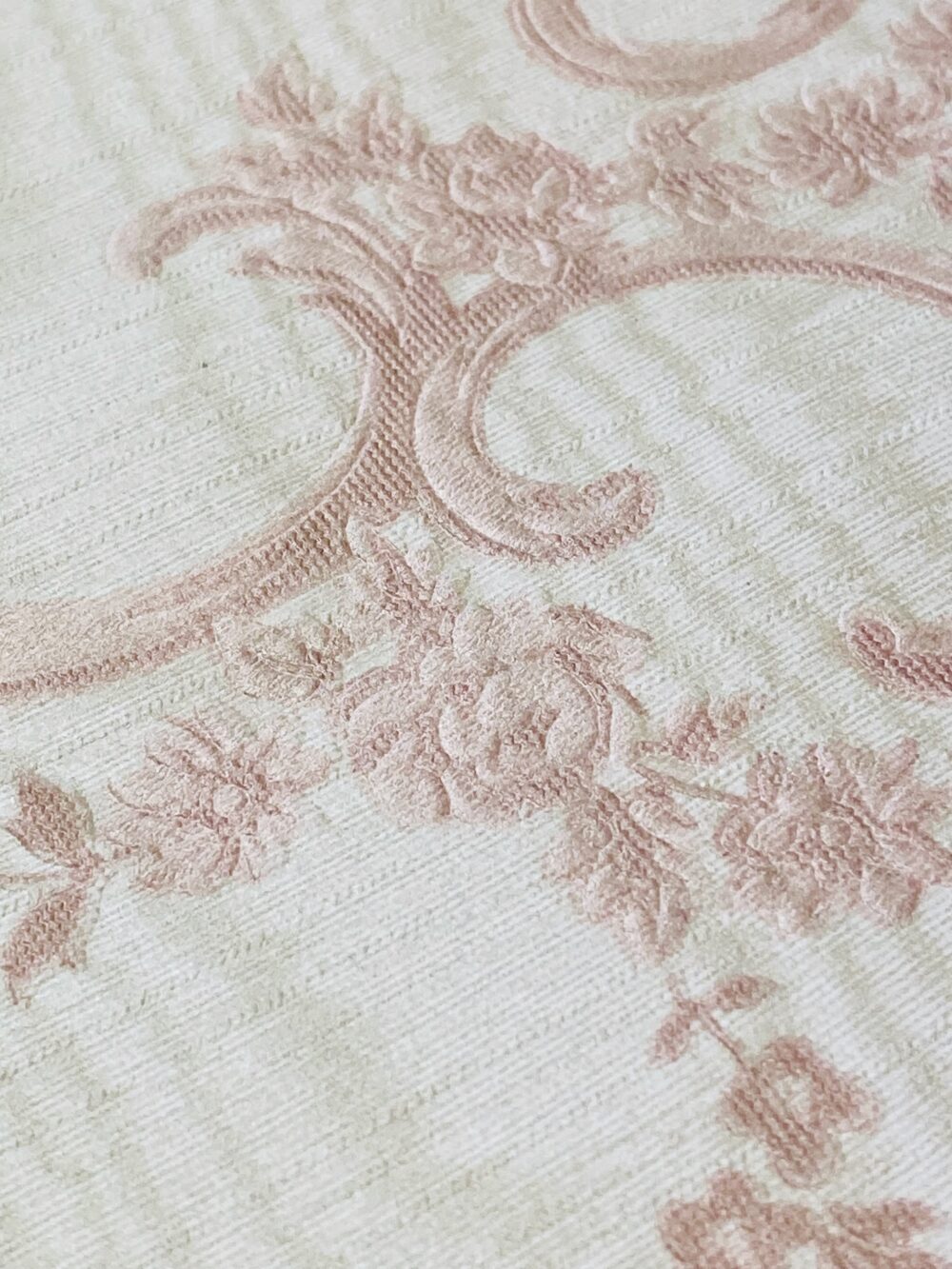 1950s pink flower wallpaper1
