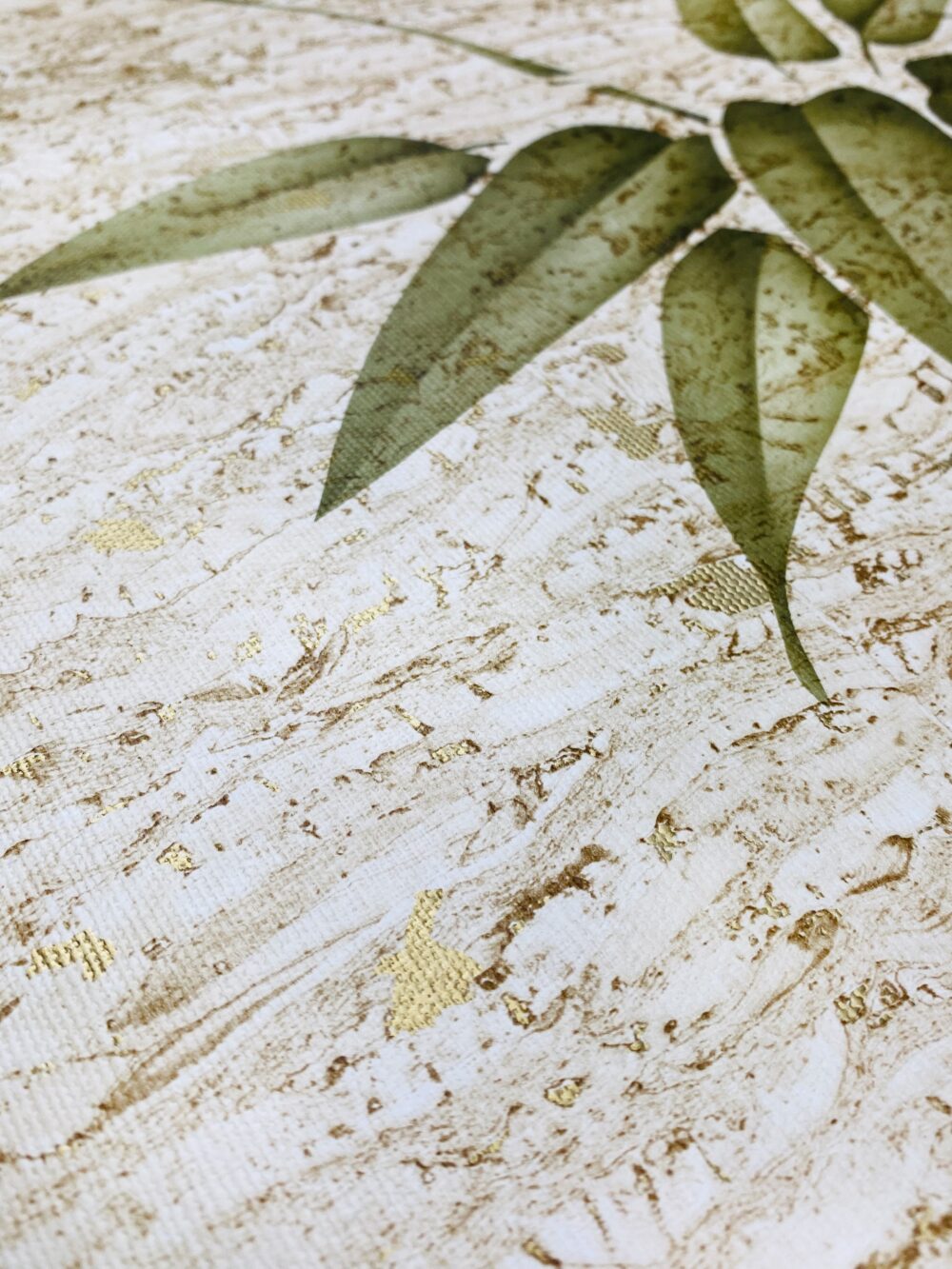 1980s Floral wallpaper roll 11