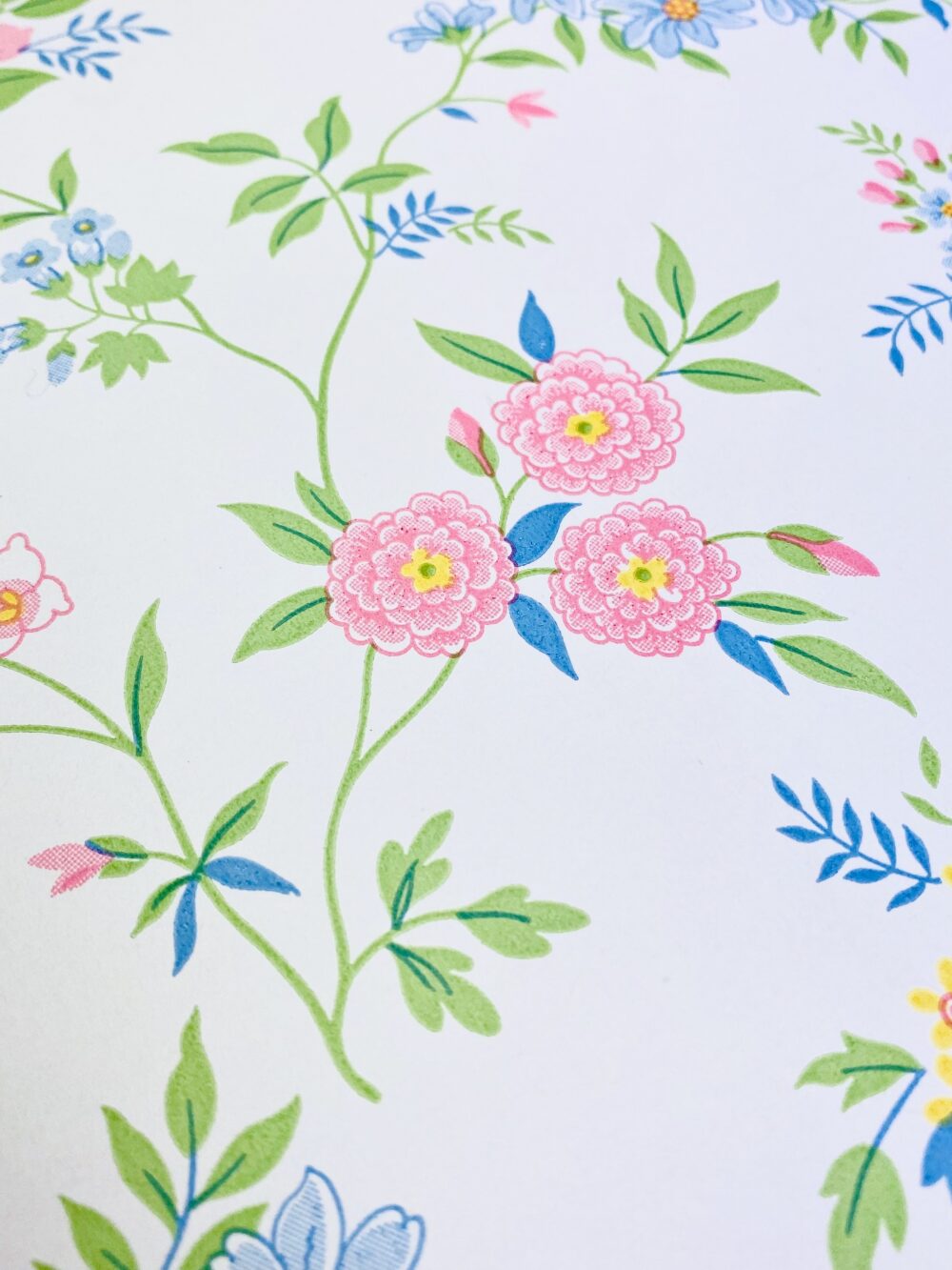 Colorful Floral Wallpaper 13