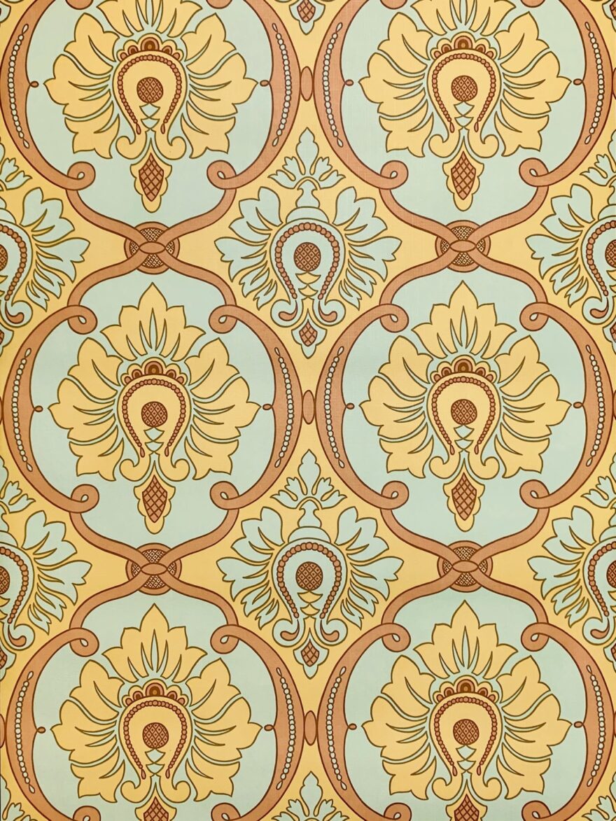 Modern baroque wallpaper