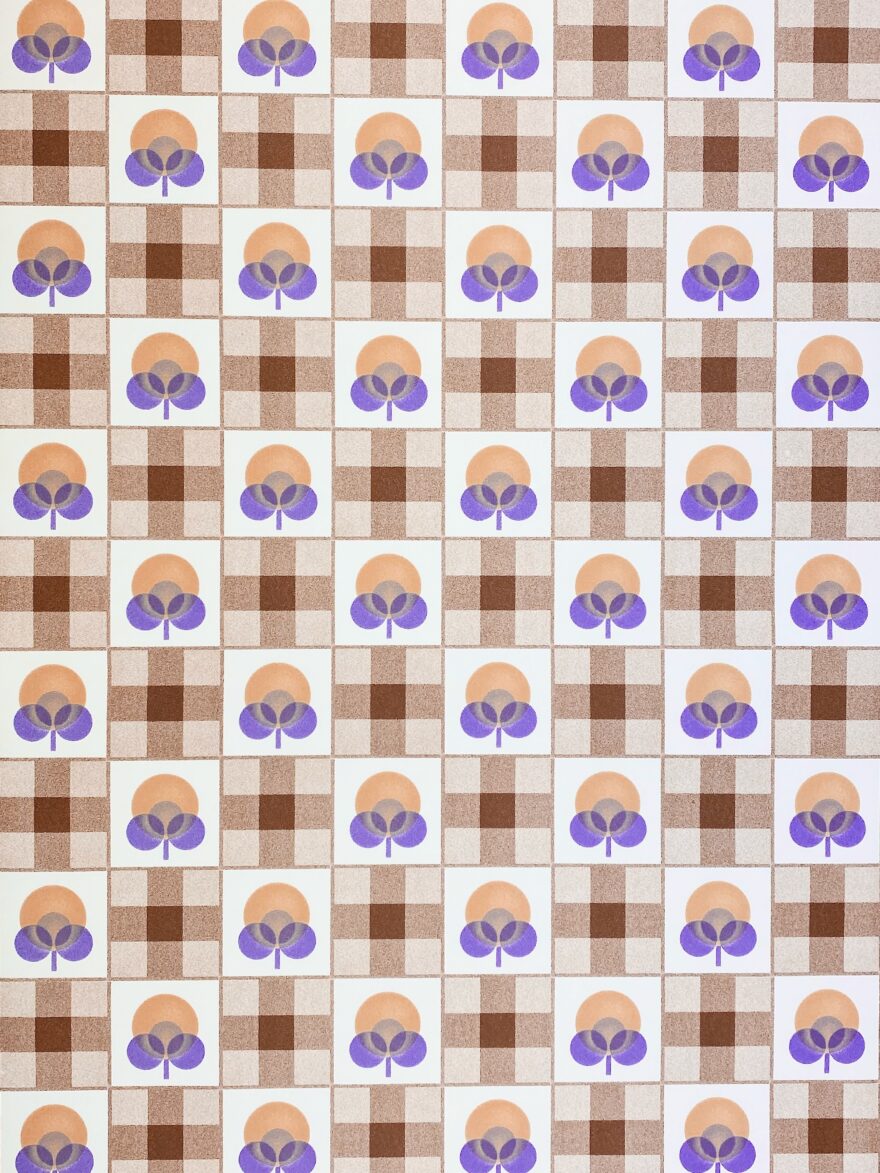 Abstract Floral Wallpaper With Cheques Pattern 1