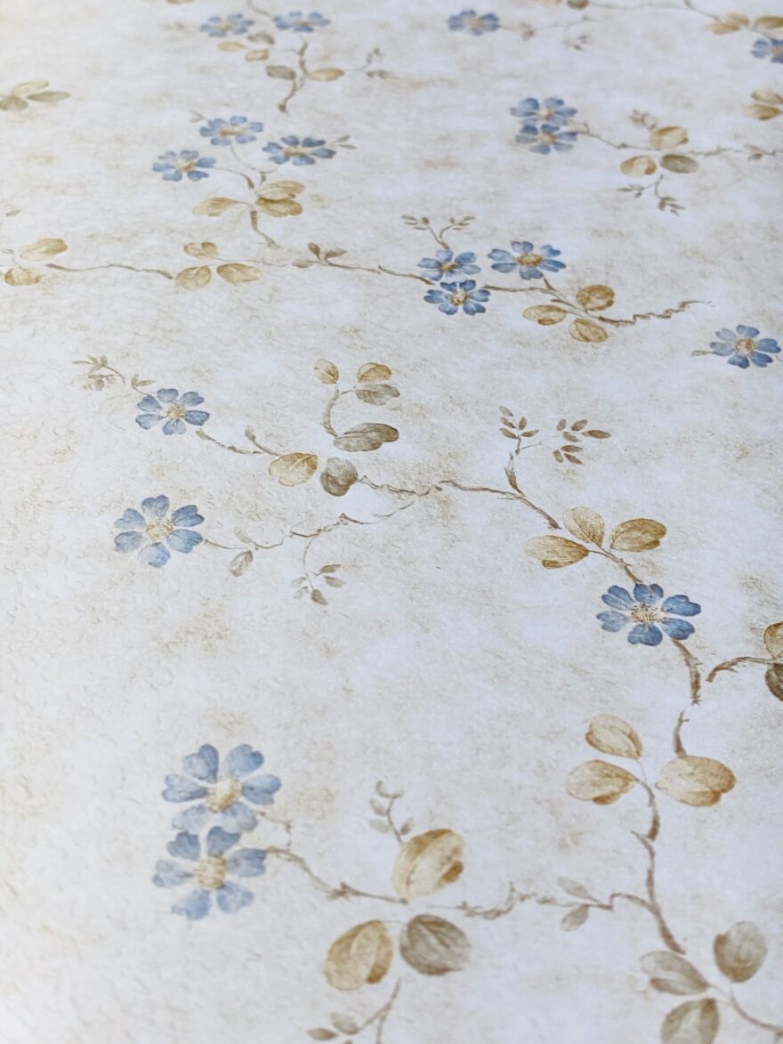 Romantic bedroom wallpaper3