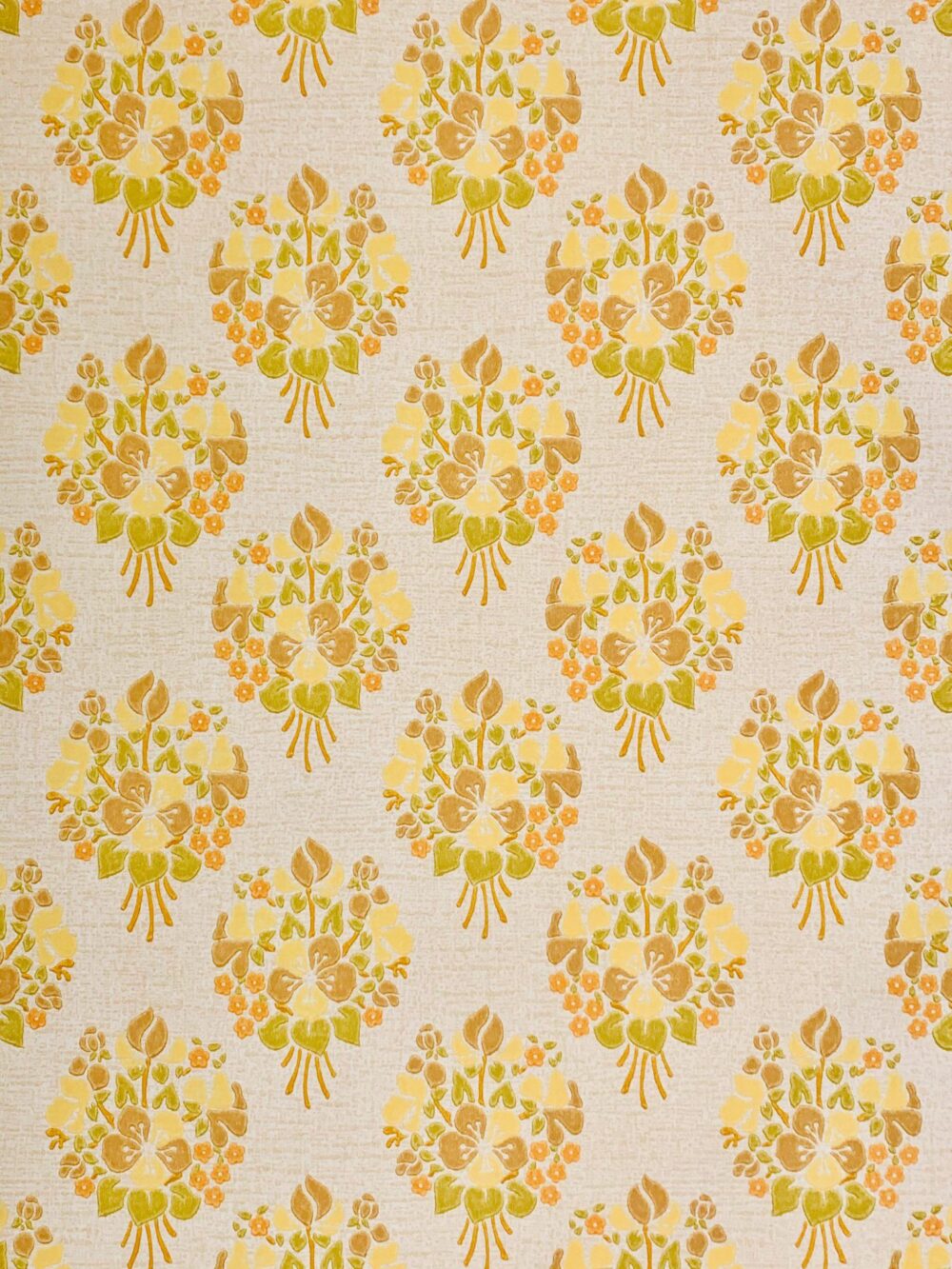 Romantic floral wallpaper