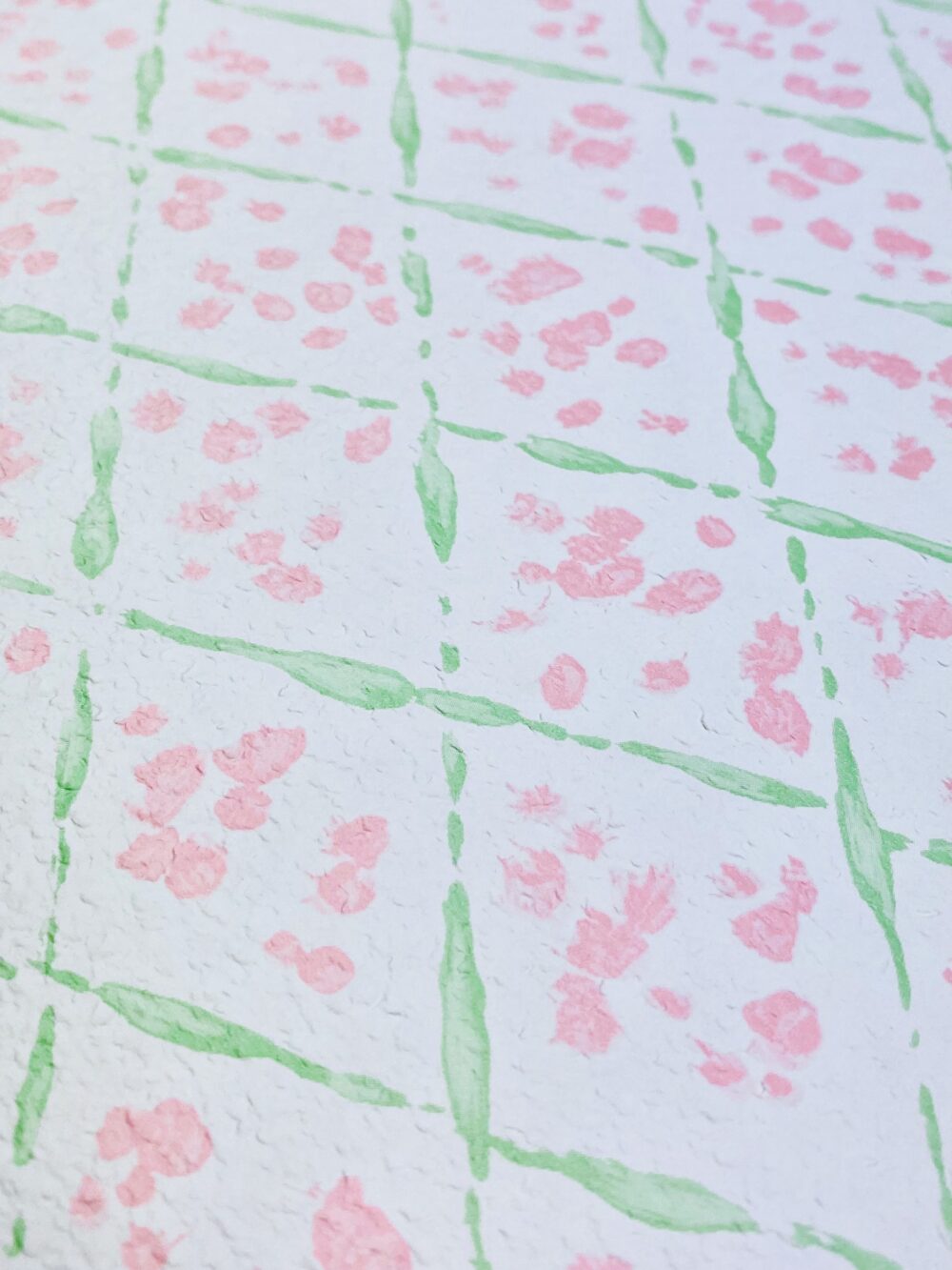 Vintage Checkered Wallpaper Pink and Green 1