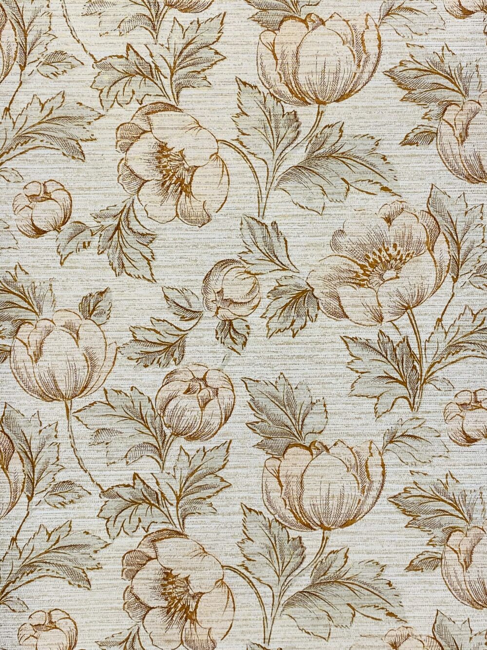 Wallpaper brown flowers on gold 5